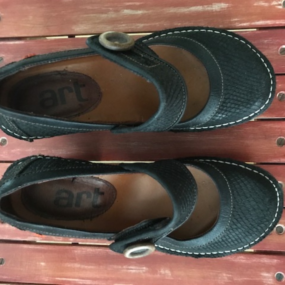 The Art Company Mary Jane shoes made in Spain